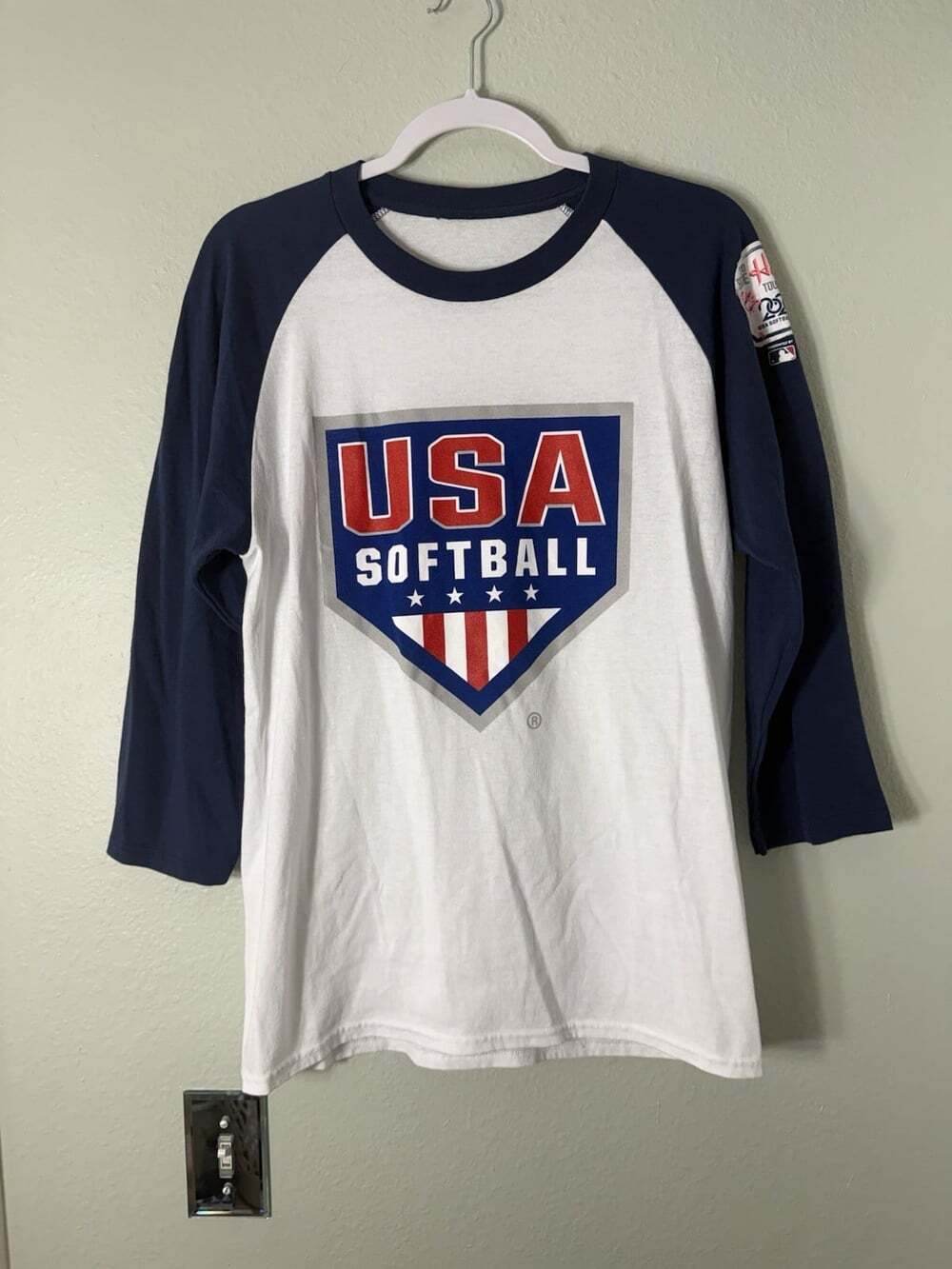 USA Softball Women’s Large - Stand Beside Her Tour 2020 Quarter Sleeve Shirt